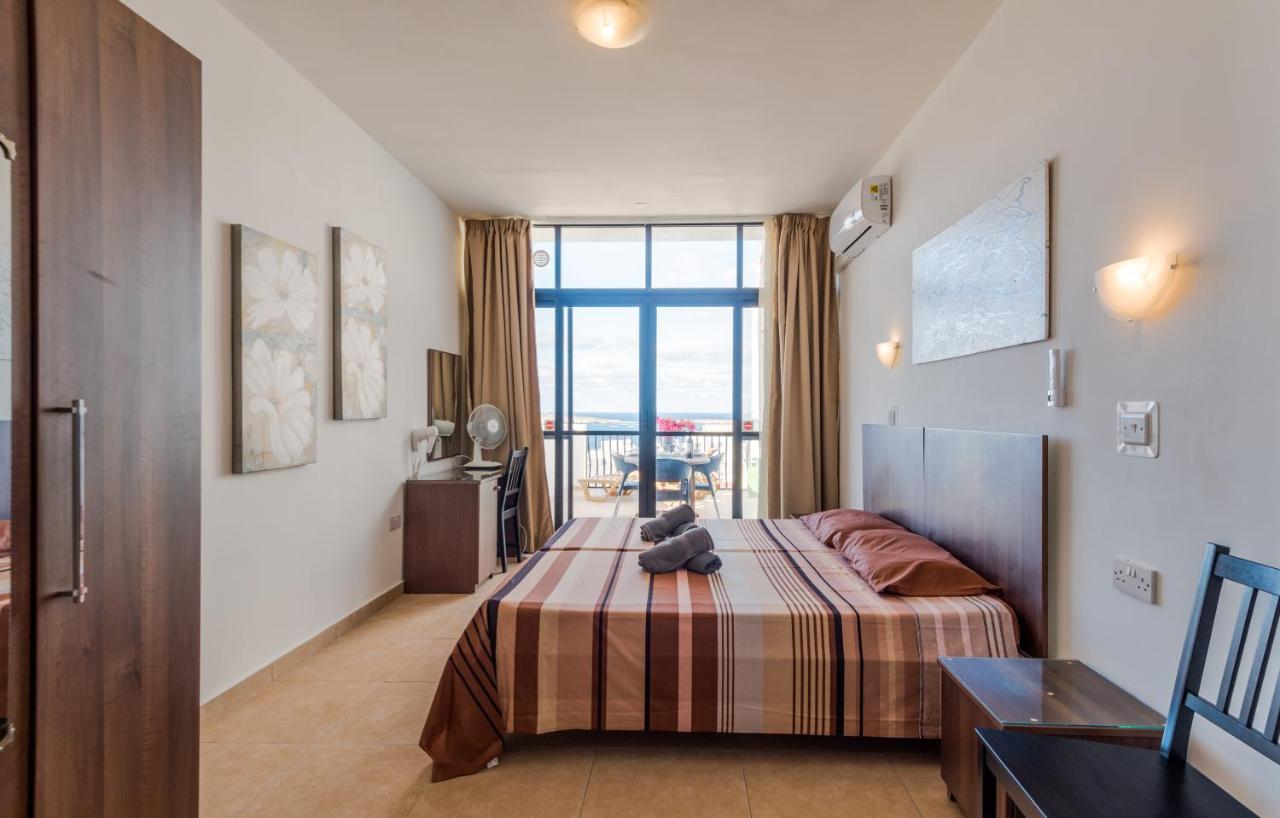 Seashells 2 Bedroom Apartment With Sunny Terrace With Stunning Sea Views - By Getawaysmalta San Pawl il-Baħar Eksteriør billede