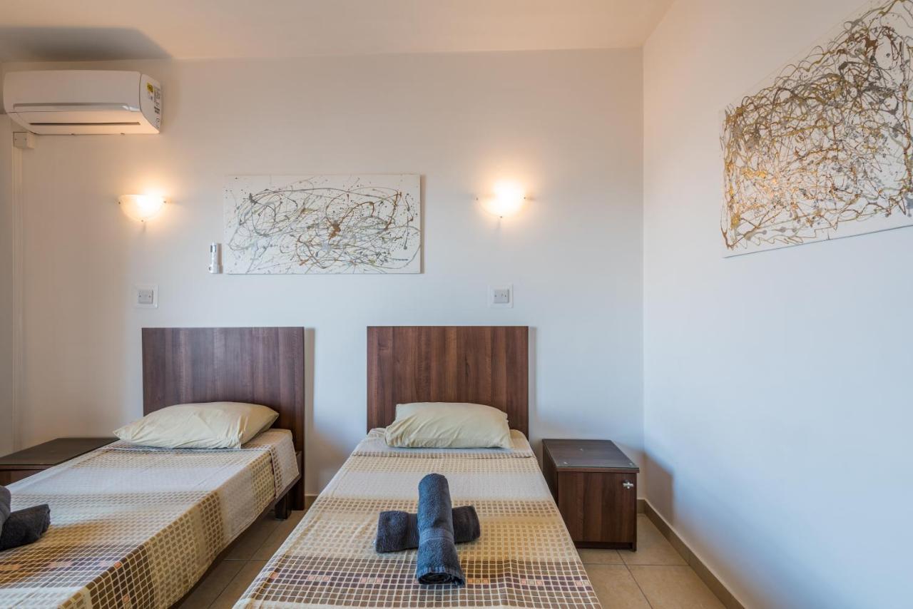 Seashells 2 Bedroom Apartment With Sunny Terrace With Stunning Sea Views - By Getawaysmalta San Pawl il-Baħar Eksteriør billede
